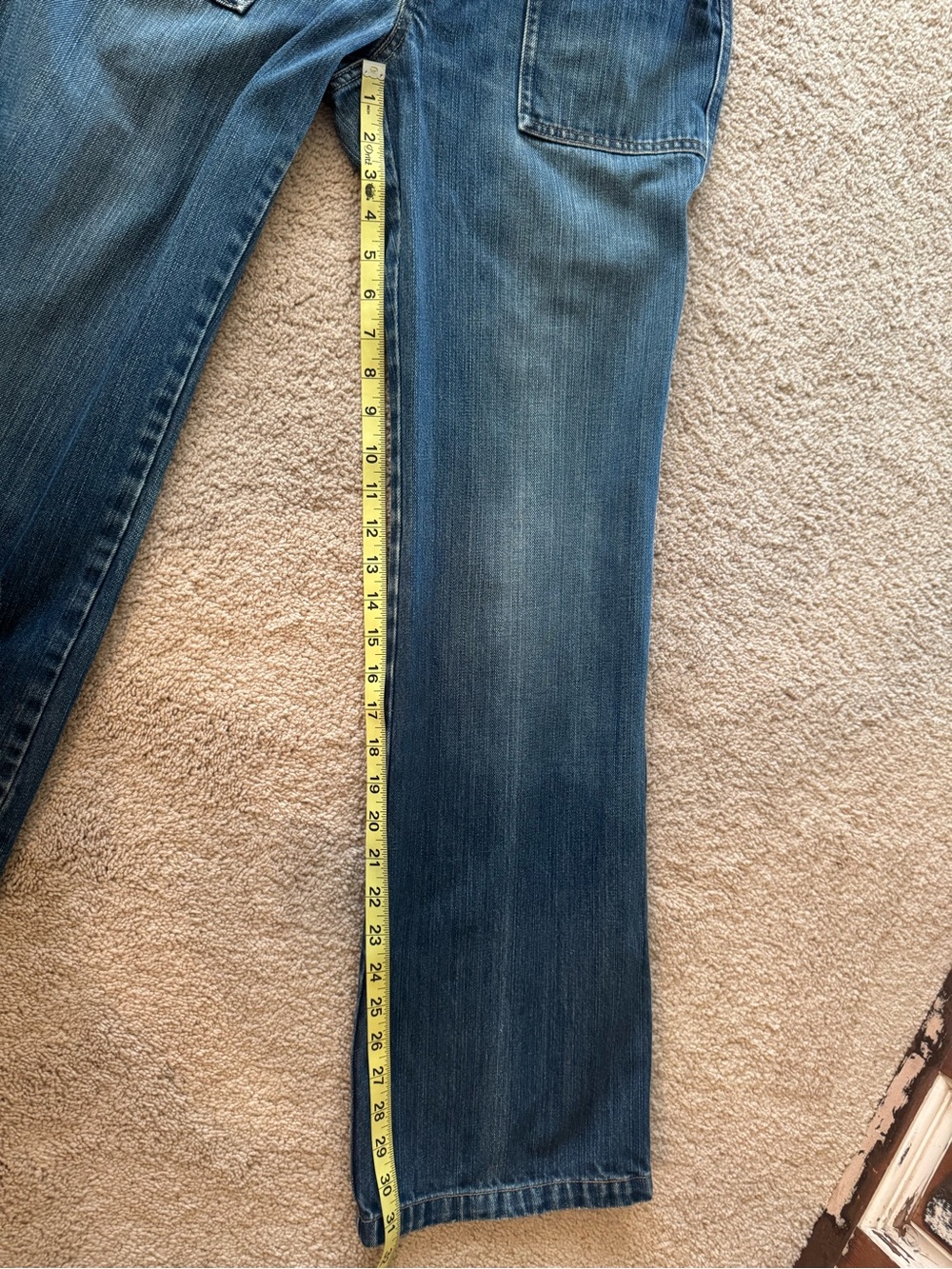 Banana Republic Women's Blue Denim Straight Leg Jeans - size 8 - Picture 8 of 8